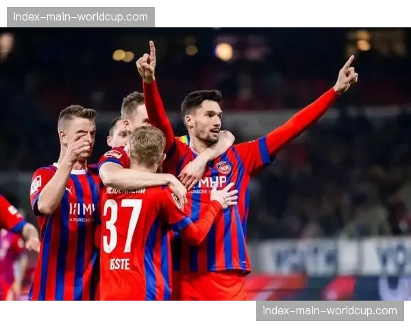 独家专访霍芬海姆少帅:我们目标是打造德甲最具观赏性的球队之一 独家专访霍芬海姆少帅:我们目标是打造德甲最具观赏性的球队之一